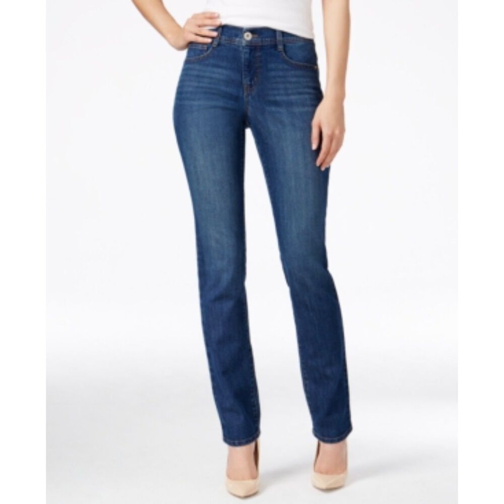 NWT Style & Co Women's Slim-Leg Jeans Womens size 18 Piper Wash High rise